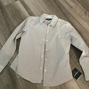 NWT button down shirt